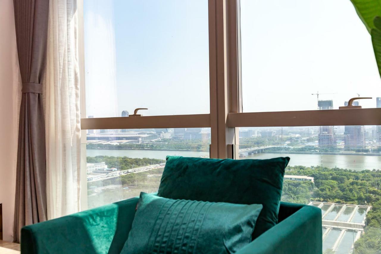 Livetour Hotel Zhujiang New Town Гуанчжоу Экстерьер фото